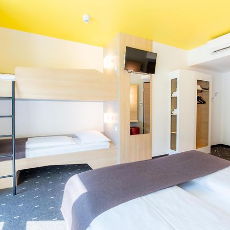 B&B Hotel Stuttgart-Zuffenhausen エクステリア 写真