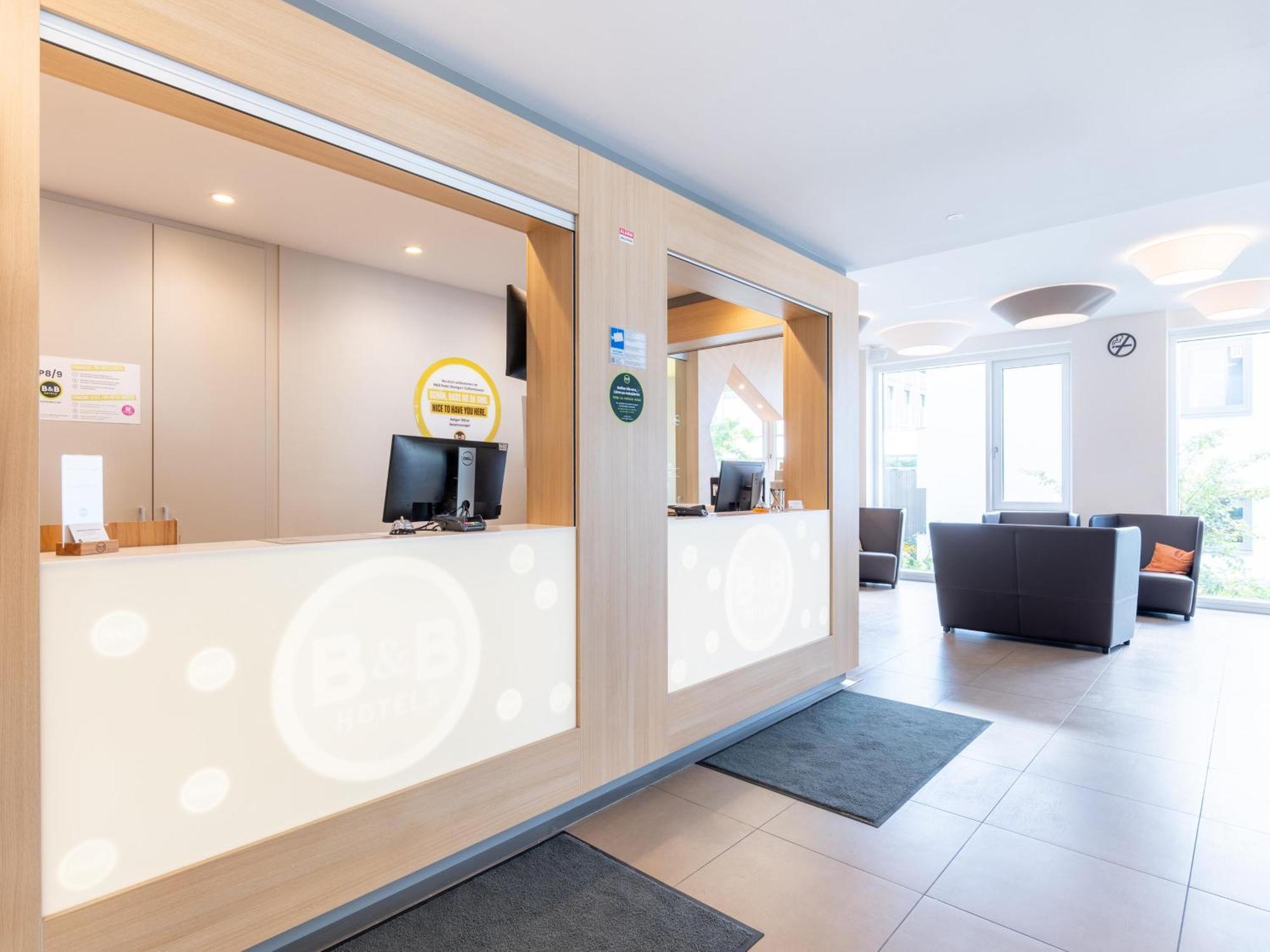 B&B Hotel Stuttgart-Zuffenhausen エクステリア 写真